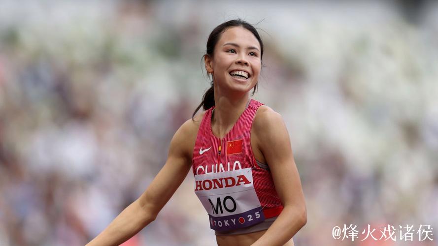 莫家蝶54秒63获小组第三 晋级女子400米栏世锦赛半决赛 莫家蝶54秒63获小组第三 晋级女子400米栏世锦赛半决赛