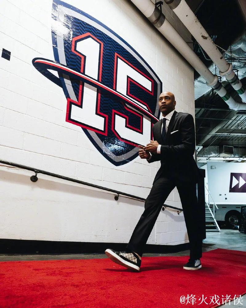 卡特谈篮网退役球衣:梦想实现 感激不已 卡特谈篮网退役球衣:梦想实现 感激不已